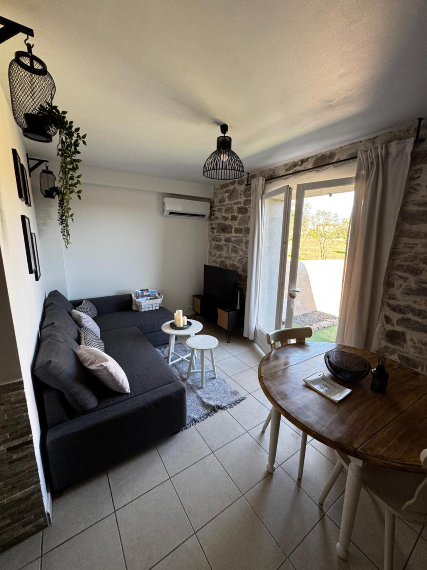 La Bastide Saint Pierre T2 - Jardin Apartment Roquebrune-sur Argens Bagian luar foto